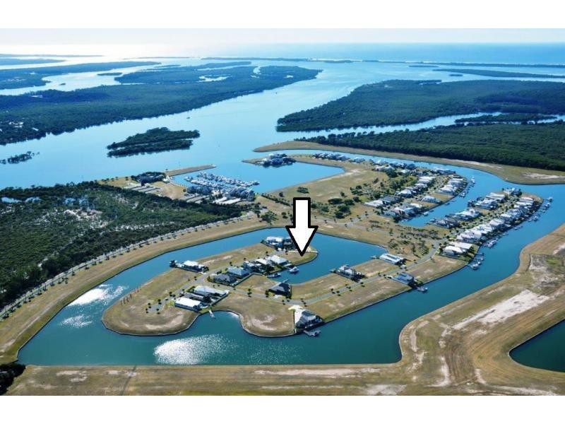 4 Sunset Place, Calypso Bay, Jacobs Well QLD 4208