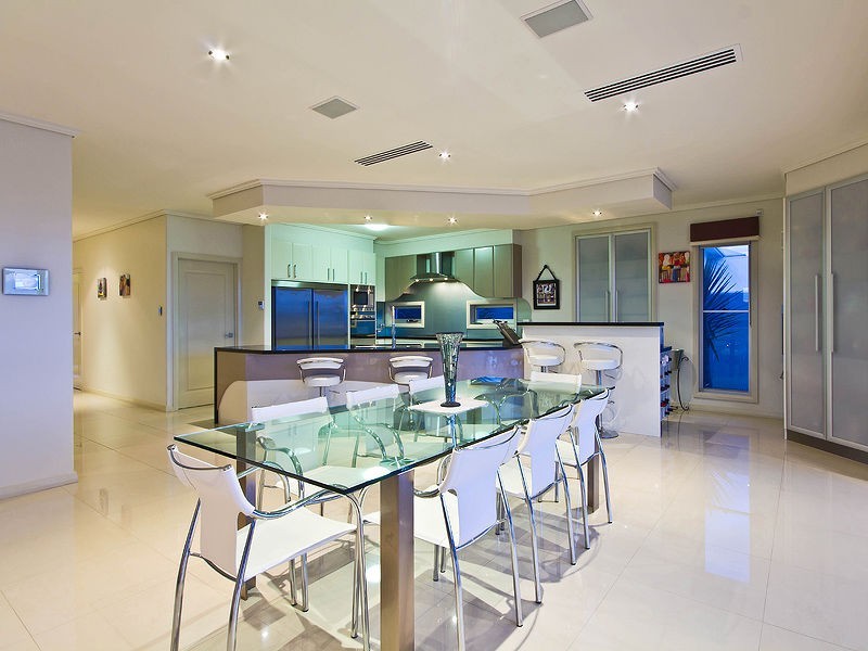 29 Marina Parade, Calypso Bay, Jacobs Well QLD 4208