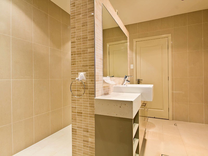 29 Marina Parade, Calypso Bay, Jacobs Well QLD 4208