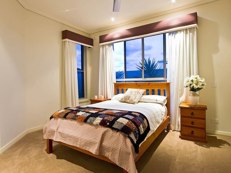 29 Marina Parade, Calypso Bay, Jacobs Well QLD 4208