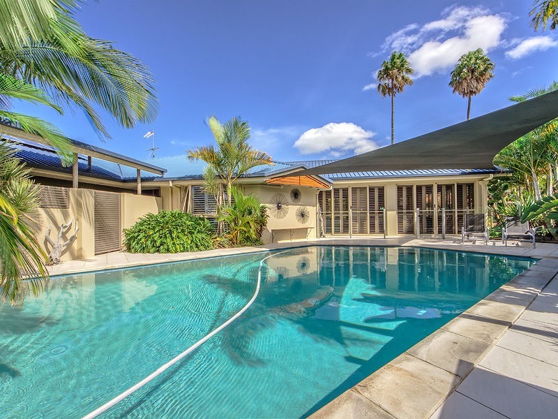 6 Greenfinch Court, Jacobs Well QLD 4208