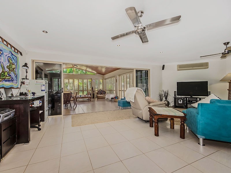 6 Greenfinch Court, Jacobs Well QLD 4208