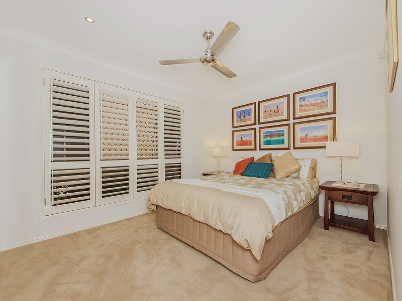 6 Greenfinch Court, Jacobs Well QLD 4208