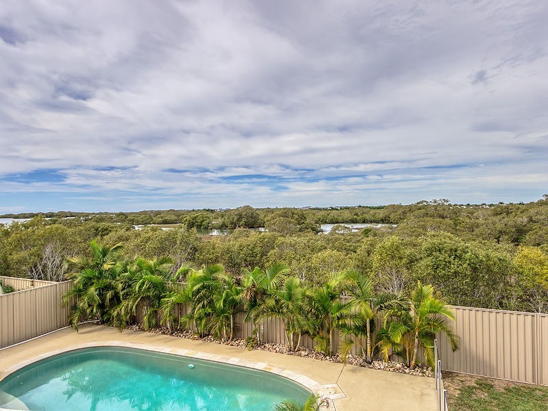 8 Nassau Place, Jacobs Well QLD 4208