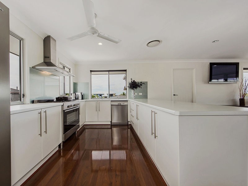 8 Nassau Place, Jacobs Well QLD 4208