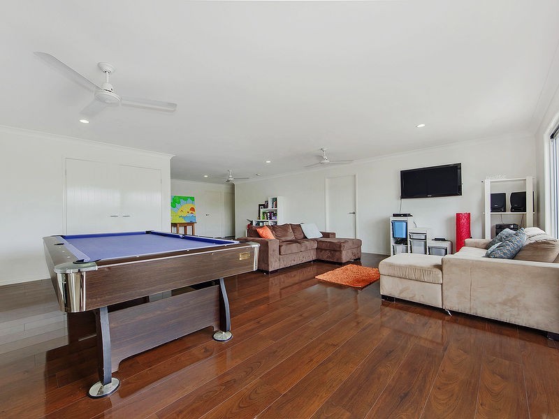 8 Nassau Place, Jacobs Well QLD 4208