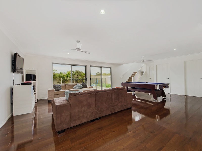 8 Nassau Place, Jacobs Well QLD 4208