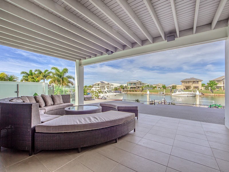 11 Marina Parade, Calypso Bay, Jacobs Well QLD 4208