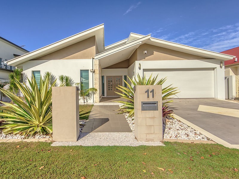 11 Marina Parade, Calypso Bay, Jacobs Well QLD 4208