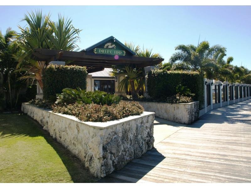 11 Marina Parade, Calypso Bay, Jacobs Well QLD 4208