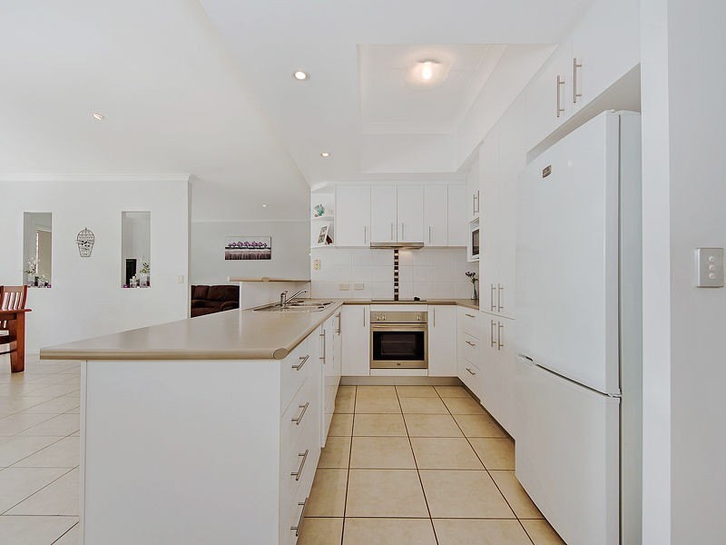 32 Osprey Drive, Jacobs Well QLD 4208