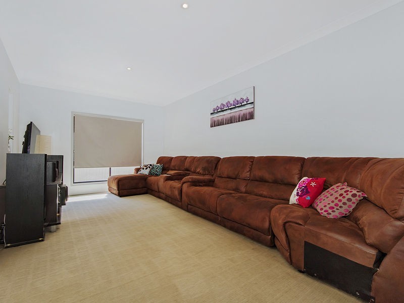 32 Osprey Drive, Jacobs Well QLD 4208