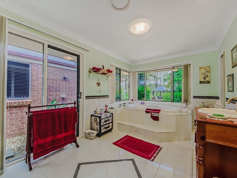 Ormeau Hills QLD 4208