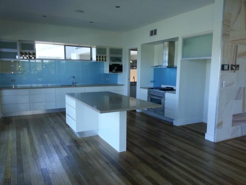77 Marina Parade, Jacobs Well QLD 4208