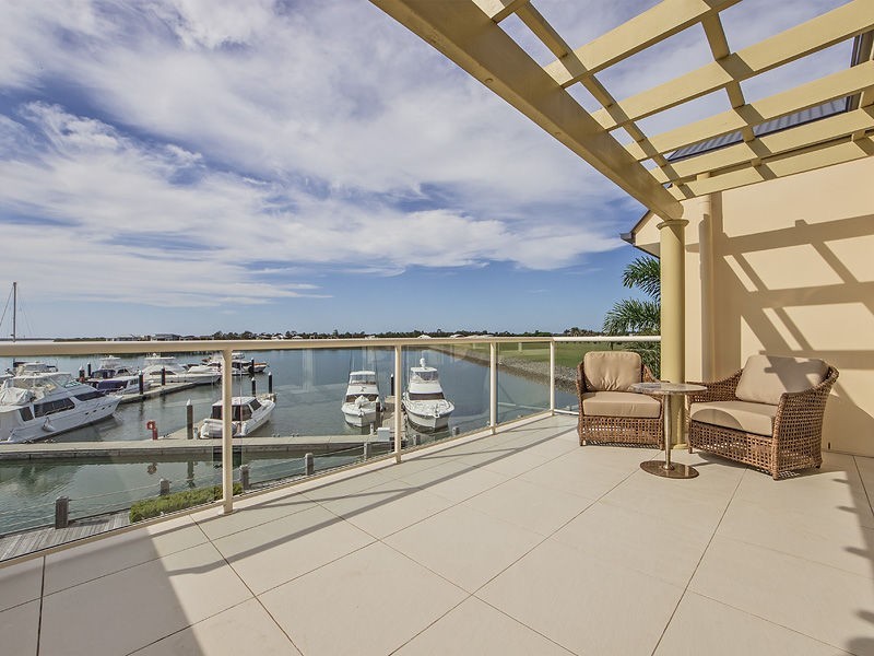 Villa 1/998 Harrigans Lane, Calypso Bay, Jacobs Well QLD 4208