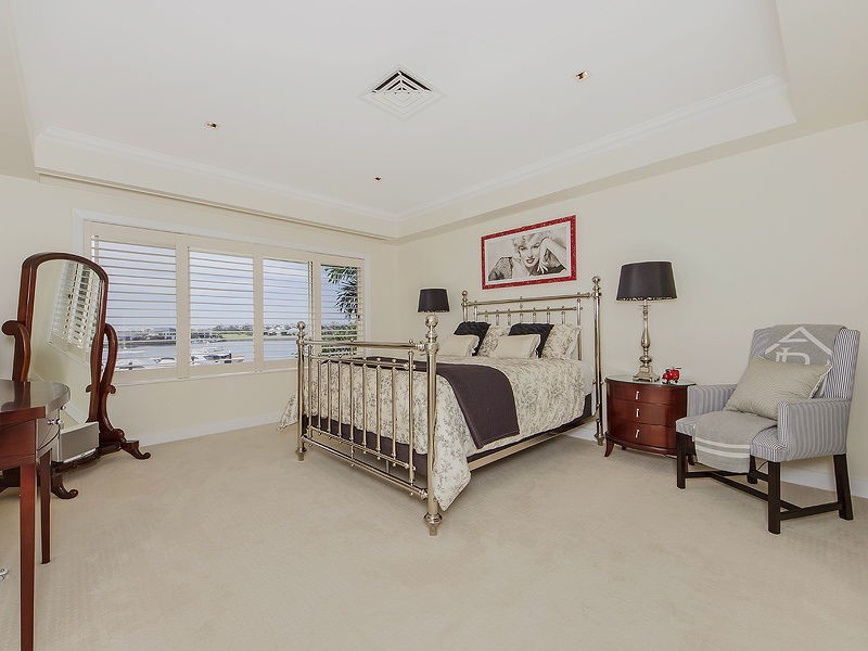 Villa 1/998 Harrigans Lane, Calypso Bay, Jacobs Well QLD 4208