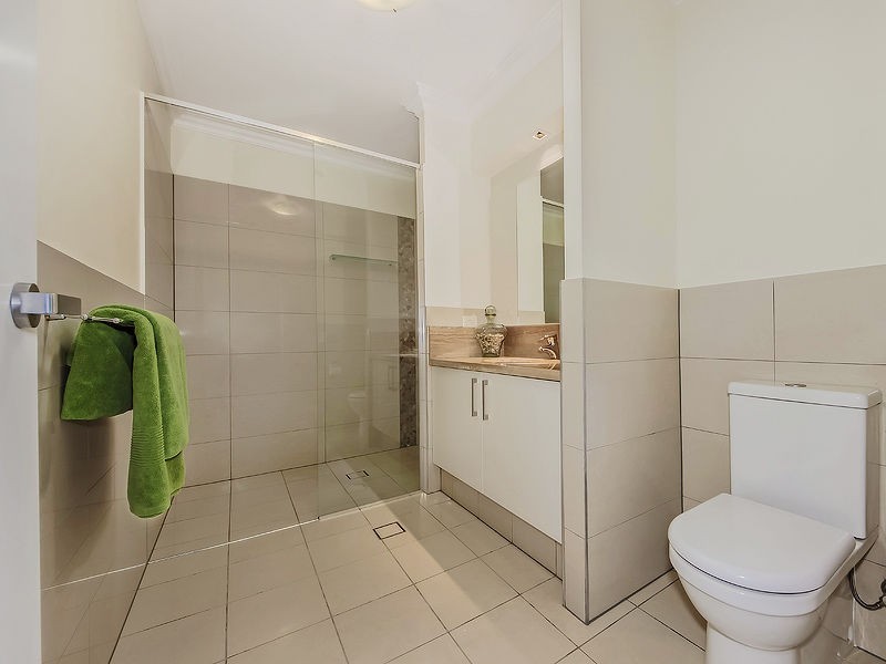 Villa 1/998 Harrigans Lane, Calypso Bay, Jacobs Well QLD 4208