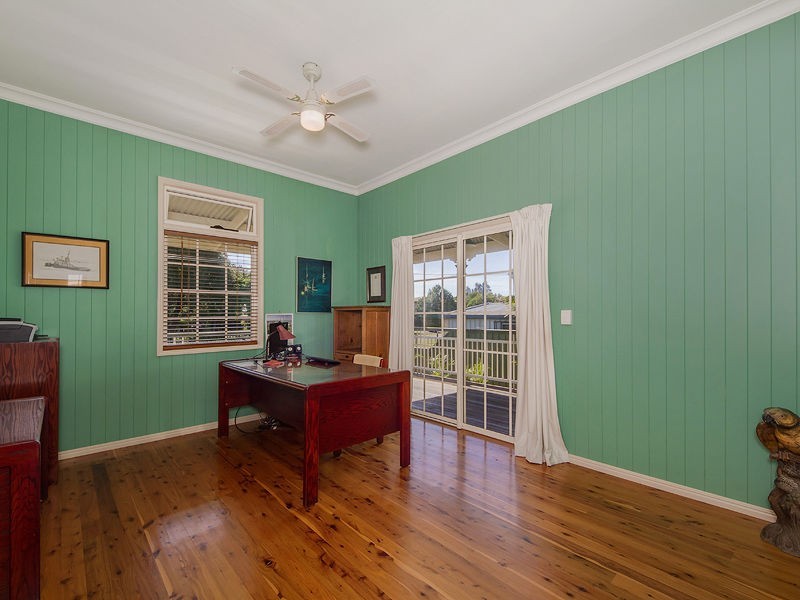 41 Pelican Parade, Jacobs Well QLD 4208