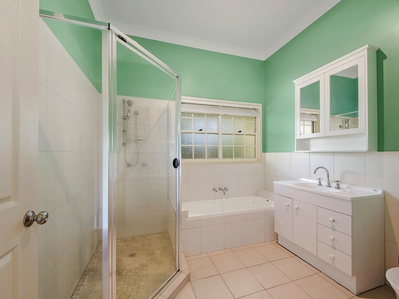 41 Pelican Parade, Jacobs Well QLD 4208