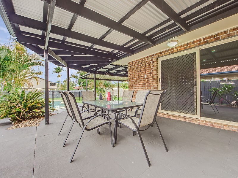 14 Bangalow Drive, Steiglitz QLD 4207