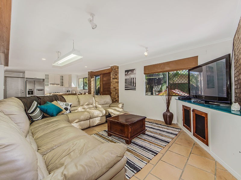 43 Kumgum Street, Jacobs Well QLD 4208