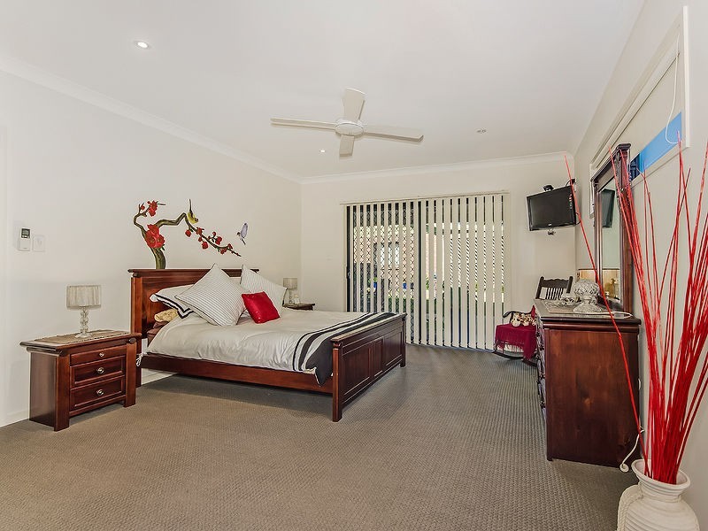 11 Garagul Street, Jacobs Well QLD 4208