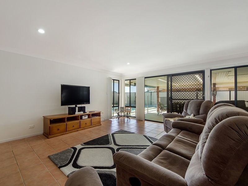 7 Nassau Place, Jacobs Well QLD 4208