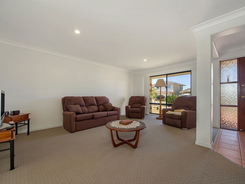 7 Nassau Place, Jacobs Well QLD 4208