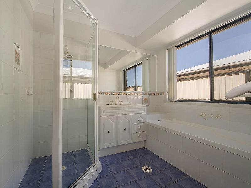 7 Nassau Place, Jacobs Well QLD 4208