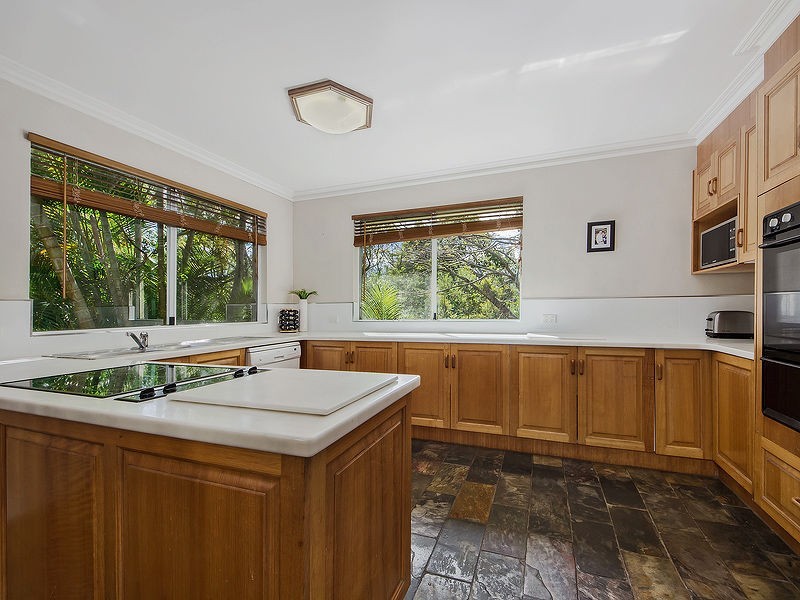 3 DEWBERRY WAY, Gaven QLD 4211