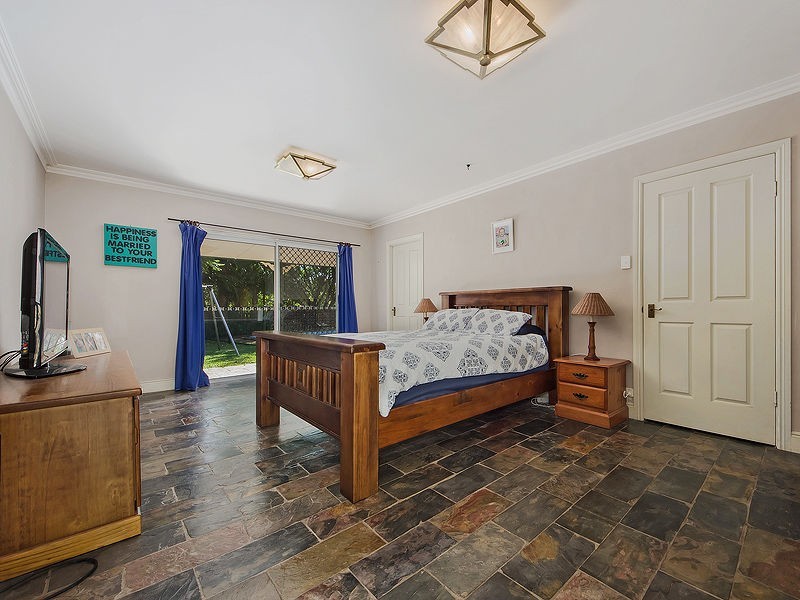 3 DEWBERRY WAY, Gaven QLD 4211