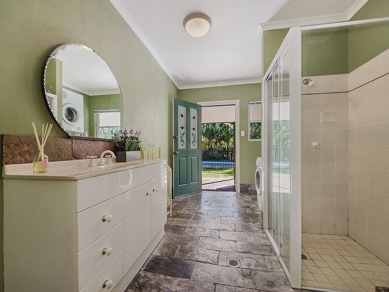 3 DEWBERRY WAY, Gaven QLD 4211