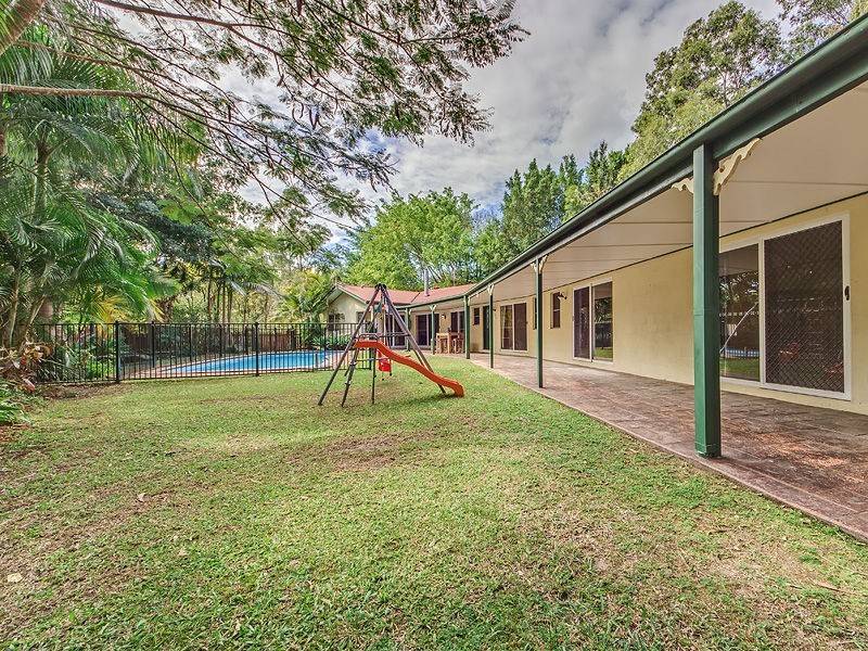 3 DEWBERRY WAY, Gaven QLD 4211