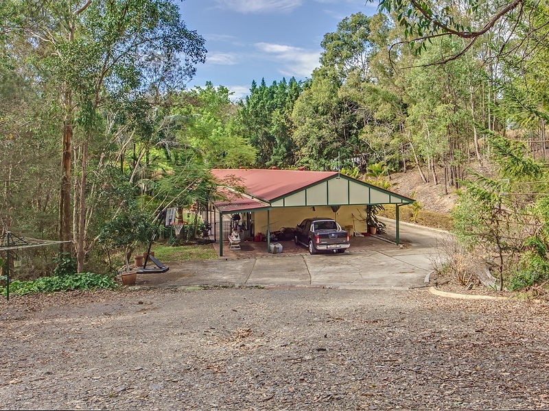 3 DEWBERRY WAY, Gaven QLD 4211