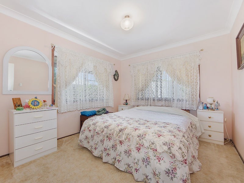 13 Garagul Street, Jacobs Well QLD 4208