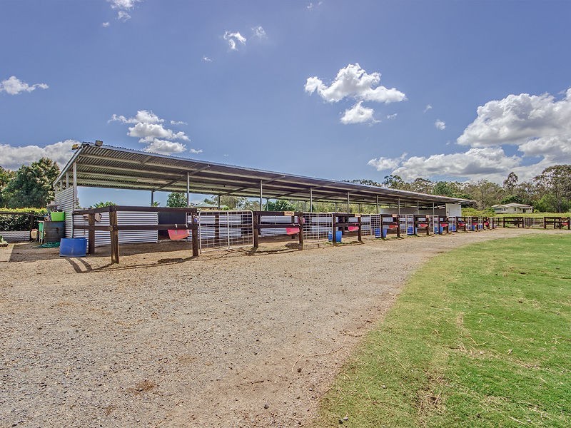 217 Ageston Road, Alberton QLD 4207