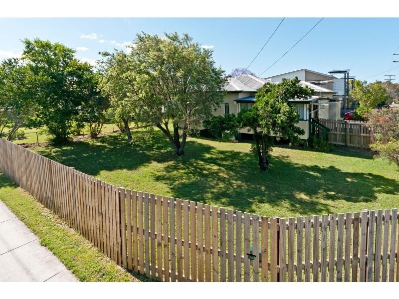 16A Dudleigh Street, Booval QLD 4304