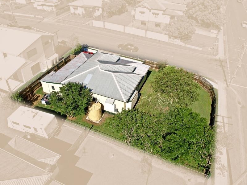 16A Dudleigh Street, Booval QLD 4304