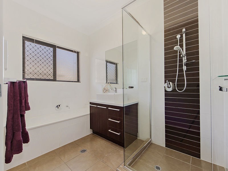 30 Osprey Drive, Jacobs Well QLD 4208