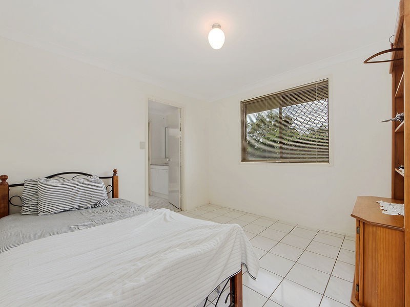 19 Royal Palm Drive, Steiglitz QLD 4207