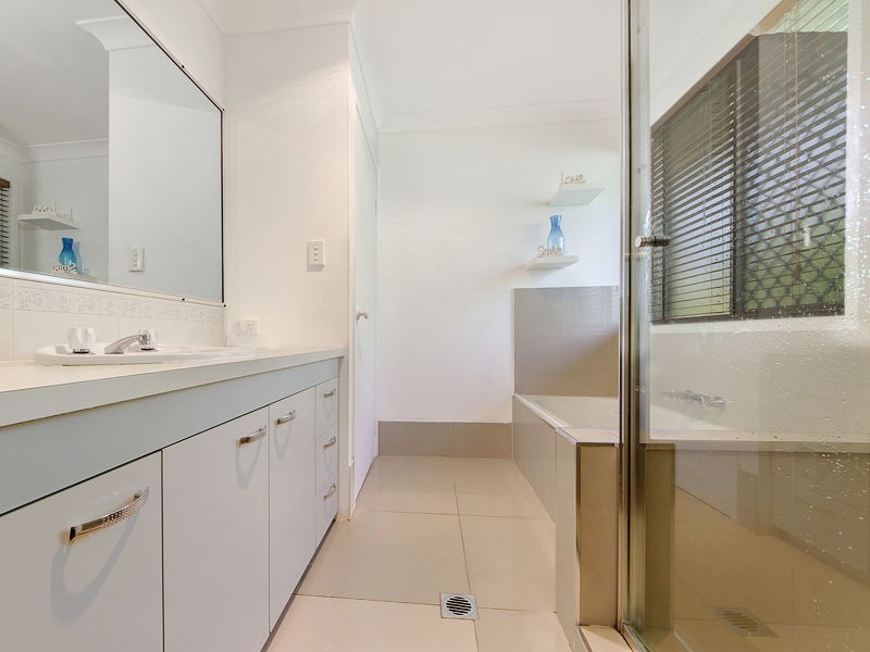 1120 Pimpama Jacobs Well Road, Jacobs Well QLD 4208