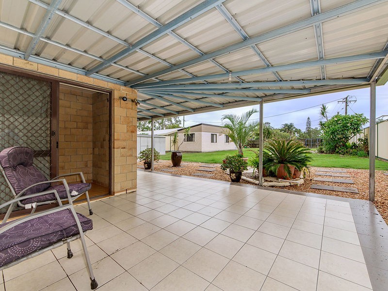 17 Pine Street, Jacobs Well QLD 4208