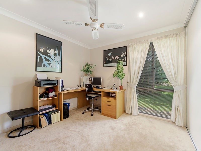 16 BELAIR Drive, Yatala QLD 4207