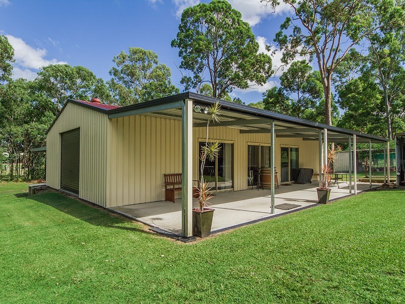 16 BELAIR Drive, Yatala QLD 4207