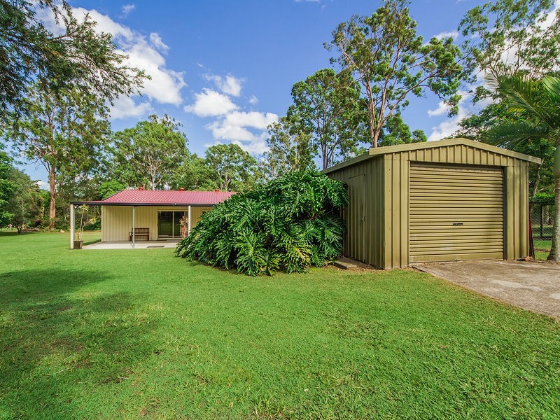 16 BELAIR Drive, Yatala QLD 4207