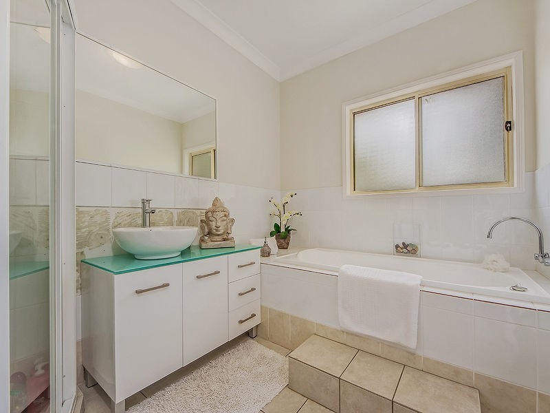 21 Cormorant Crescent, Jacobs Well QLD 4208