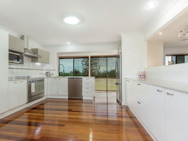 573 STAPYLTON JACOBS WELL Road, Alberton QLD 4207