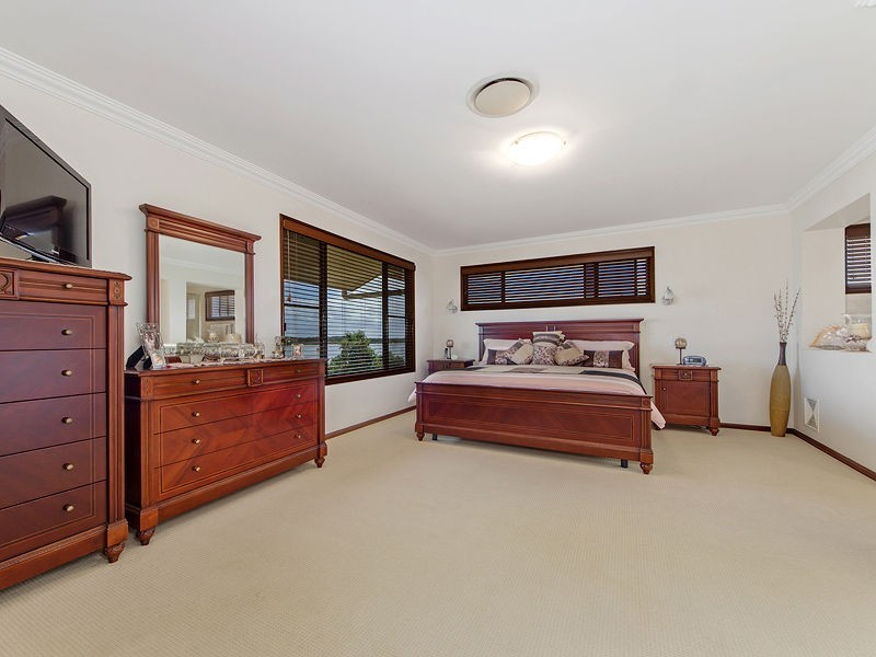 39 ESPLANADE, Jacobs Well QLD 4208