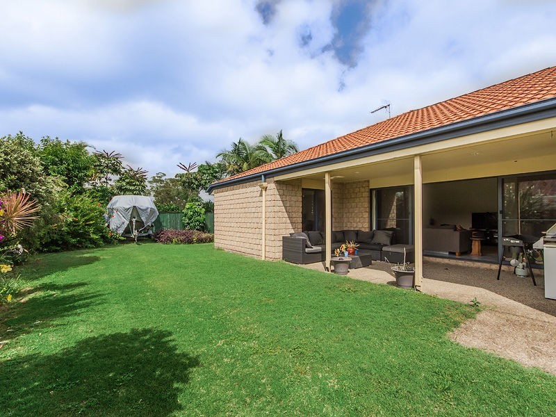12 WOODSWALLOW Street, Jacobs Well QLD 4208