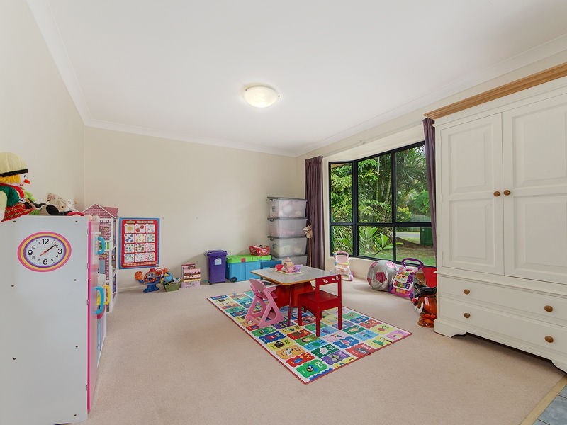 12 WOODSWALLOW Street, Jacobs Well QLD 4208
